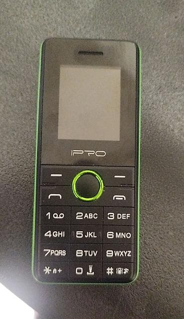 Dva mobilna telefona zeleni PRO A30 skroz ispravan,drugi OUKITEL L3 na lalafo.rs Dva mobilna telefona zeleni PRO A30 skroz ispravan,drugi OUKITEL L3