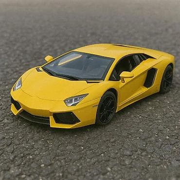 Lamborghini aventador giallo edition model superautomobila na lalafo.rs — 1 Lamborghini aventador giallo edition model superautomobila — 1