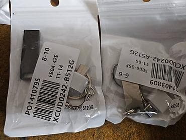 Usb sticovi raznih kapaciteta . Novi nekoristeni sa dodatkom C ulaza na lalafo.rs — 2 Usb sticovi raznih kapaciteta . Novi nekoristeni sa dodatkom C ulaza — 2