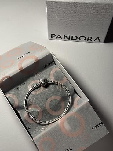 Pandorine narukvice,prsten i privesci, dobavljamo iz eu sve je at lalafo.rs — 4 Pandorine narukvice,prsten i privesci, dobavljamo iz eu sve je — 4