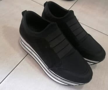 38, bоја - Crna na lalafo.rs 38, bоја - Crna