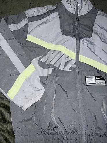kozna jakna sa: NIKE Sportswear Women's Oversized Woven Jacket vel.XS NOVO HJ Ogovara na lalafo.rs — 6 kozna jakna sa: NIKE Sportswear Women's Oversized Woven Jacket vel.XS NOVO HJ Ogovara — 6