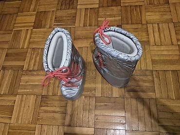 Dečje zimske čizme – srebrne sa koralnim pertlama - Model: visoke na lalafo.rs — 2 Dečje zimske čizme – srebrne sa koralnim pertlama - Model: visoke — 2