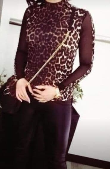 Ženska bluza sa animal printom (leopard) i mrežastim rukavima - Kroj na lalafo.rs Ženska bluza sa animal printom (leopard) i mrežastim rukavima - Kroj