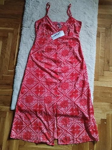 kom sa etiketom: Letnja haljina na bretele – VOE Romance - Brend: VOE Romance - at lalafo.rs — 1 kom sa etiketom: Letnja haljina na bretele – VOE Romance - Brend: VOE Romance - — 1