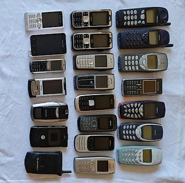 Kolekcija retro mobilnih telefona – miks klasičnih modela Nokia na lalafo.rs — 1 Kolekcija retro mobilnih telefona – miks klasičnih modela Nokia — 1