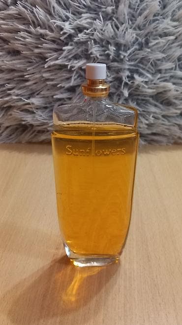 zenske original guess: Elizabeth Arden Sunflowers – toaletna voda za žene, 100 ml - na lalafo.rs — 1 zenske original guess: Elizabeth Arden Sunflowers – toaletna voda za žene, 100 ml - — 1