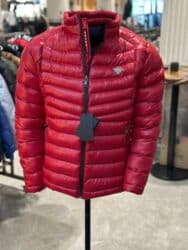 Homesuits: Muske jakne
Cena 7500 din
Velicine S M L XL 2XL at lalafo.rs — 4 Homesuits: Muske jakne
Cena 7500 din
Velicine S M L XL 2XL — 4