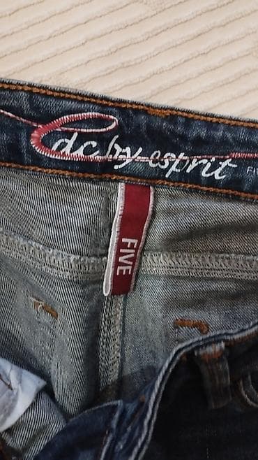 bermude teksas br: FARMERKE
pogledajte i ostale moje oglase at lalafo.rs — 4 bermude teksas br: FARMERKE
pogledajte i ostale moje oglase — 4