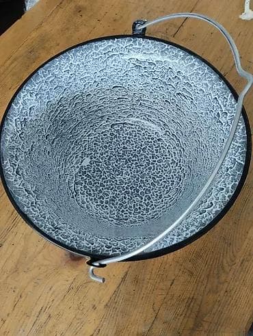 Kotlić emajliran 8 l
1.950 din na lalafo.rs — 3 Kotlić emajliran 8 l
1.950 din — 3