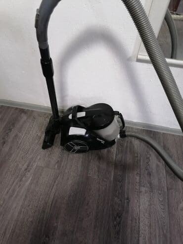 Robot usisivači: Rowenta usisivač bez kese – Compact Power, ciklonska tehnologija - na lalafo.rs — 10 Robot usisivači: Rowenta usisivač bez kese – Compact Power, ciklonska tehnologija - — 10