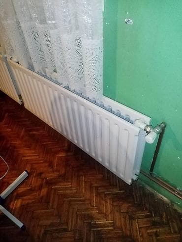 Ostalo od grejanja, pumpa, boca, cevi, 6 radijatora, kolena na lalafo.rs — 10 Ostalo od grejanja, pumpa, boca, cevi, 6 radijatora, kolena — 10