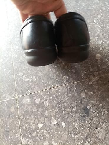 Crne ženske mokasine sa ukrasnom metalnom kopčom. Elegantan i udoban na lalafo.rs — 5 Crne ženske mokasine sa ukrasnom metalnom kopčom. Elegantan i udoban — 5