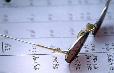 Vintage LUXOTTICA GOLD Retro dioptrijski ram za naočare. Made in na lalafo.rs — 5 Vintage LUXOTTICA GOLD Retro dioptrijski ram za naočare. Made in — 5