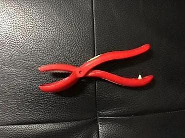 Cutting Pliers: Snips alat za zarezivanje/otvaranje kestena – crveni - Praktičan at lalafo.rs — 6 Cutting Pliers: Snips alat za zarezivanje/otvaranje kestena – crveni - Praktičan — 6