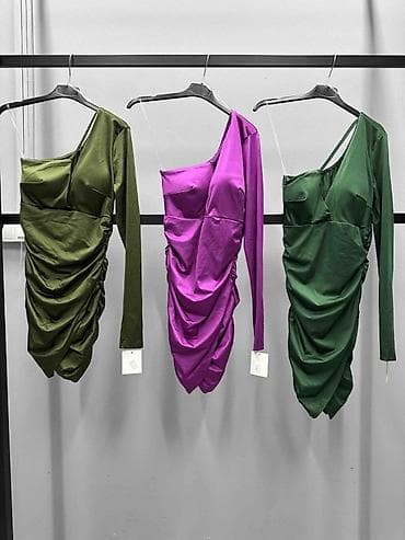 dve suknje po: ✨Asimetrična mini haljina sa jednim rukavom 🔥1600 din ✅Dostupna u dve at lalafo.rs — 3 dve suknje po: ✨Asimetrična mini haljina sa jednim rukavom 🔥1600 din ✅Dostupna u dve — 3