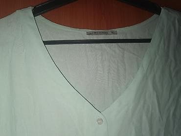 pantalone butiku ali: Prelepa WAIKIKI bluza kratkih rukava Izguzvana jer je stajala u na lalafo.rs — 4 pantalone butiku ali: Prelepa WAIKIKI bluza kratkih rukava Izguzvana jer je stajala u — 4