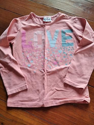 Majica br. 128 u dobrom stanju at lalafo.rs Majica br. 128 u dobrom stanju