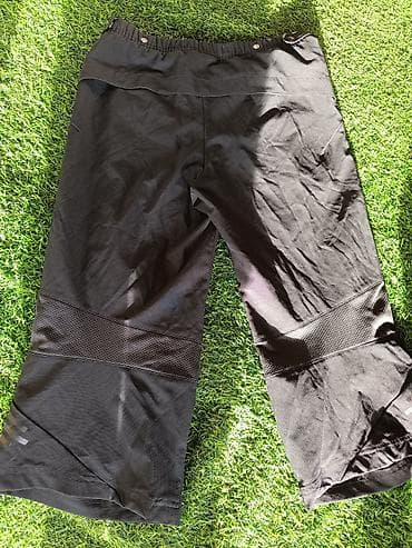 RASPRODAJA!!! Original Adidas ženske sportske pantalone 3/4 dužine - na lalafo.rs — 3 RASPRODAJA!!! Original Adidas ženske sportske pantalone 3/4 dužine - — 3