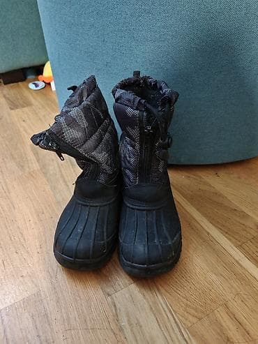 Čizmice za sneg za dečake, 32 na lalafo.rs — 2 Čizmice za sneg za dečake, 32 — 2