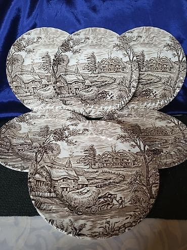 Tanjiri engleski Ridgway desertni iz 1976god. Engleski tanjiri na lalafo.rs Tanjiri engleski Ridgway desertni iz 1976god. Engleski tanjiri