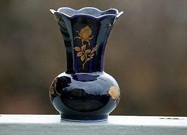 Bavaria Bareuther Wald German Echt Cobalt Gold Vasa porculan. Vintage na lalafo.rs Bavaria Bareuther Wald German Echt Cobalt Gold Vasa porculan. Vintage