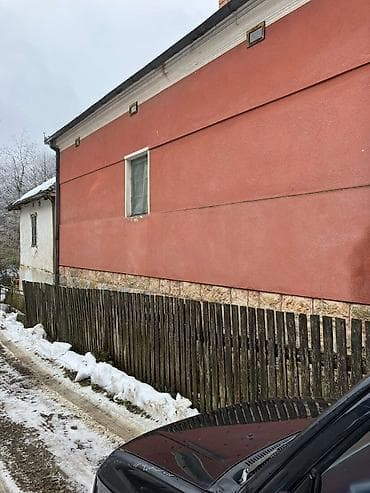 Porodično seosko domaćinstvo sa kućom i pomoćnim objektima Na prodaju at lalafo.rs — 6 Porodično seosko domaćinstvo sa kućom i pomoćnim objektima Na prodaju — 6