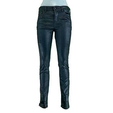 Pantalone diesel, vel. M/w29 l32, super slim skinny marka: diesel at lalafo.rs Pantalone diesel, vel. M/w29 l32, super slim skinny marka: diesel