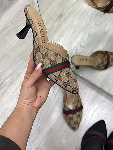 ✨Ženske sandale sa potpeticom
Brojevi 36-40
Cena 3900 din na lalafo.rs — 2 ✨Ženske sandale sa potpeticom
Brojevi 36-40
Cena 3900 din — 2