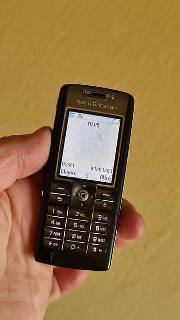 kom sa etiketom: Sony Ericsson bar telefon sa numeričkom tastaturom i QuickShare at lalafo.rs — 4 kom sa etiketom: Sony Ericsson bar telefon sa numeričkom tastaturom i QuickShare — 4