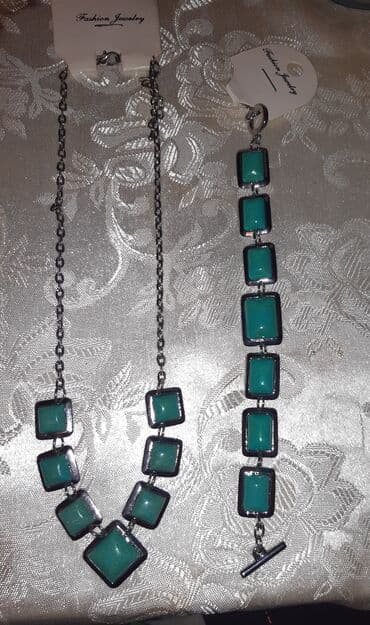 Novo. set ogrlica i narukvica na lalafo.rs Novo. set ogrlica i narukvica