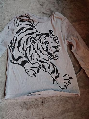 Dečija majica sa dugim rukavima – H&M - Brend: H&M - na lalafo.rs — 1 Dečija majica sa dugim rukavima – H&M - Brend: H&M - — 1