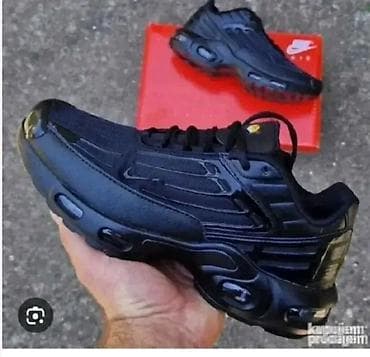 Decije patike za decake. 31-36
3100 din⚡ na lalafo.rs — 2 Decije patike za decake. 31-36
3100 din⚡ — 2