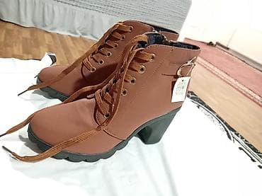 NASLOV: NOVE ženske gležnjače na štiklu braon – broj 40 (sa etiketom) na lalafo.rs — 4 NASLOV: NOVE ženske gležnjače na štiklu braon – broj 40 (sa etiketom) — 4