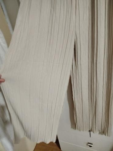 pantalone gina benotti: Dvodijelni komplet od plisirane tkanine – bež od L xl xxl - Gornji na lalafo.rs — 5 pantalone gina benotti: Dvodijelni komplet od plisirane tkanine – bež od L xl xxl - Gornji — 5