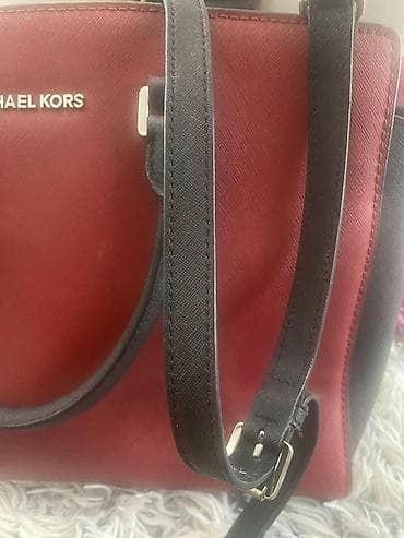 Torba Michael Kors – elegantan model od saffiano kože u kombinaciji na lalafo.rs — 3 Torba Michael Kors – elegantan model od saffiano kože u kombinaciji — 3