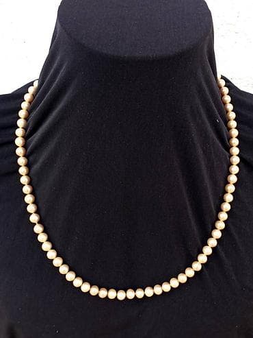 Ogrlica biseri veštački duža 2 lepa ogrlica od veštačkih bisera boja na lalafo.rs — 2 Ogrlica biseri veštački duža 2 lepa ogrlica od veštačkih bisera boja — 2