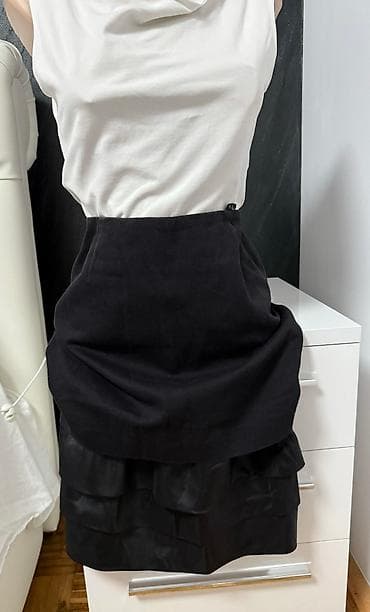 PS suknja fenomenalan model u vel 38 na lalafo.rs — 3 PS suknja fenomenalan model u vel 38 — 3