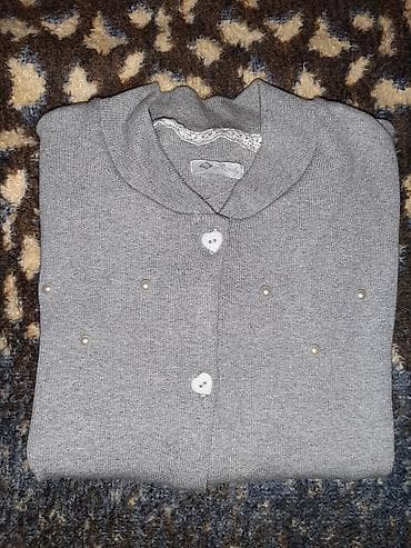 Kvalitetn pamučni đzemperic sa biserima vel 10 na lalafo.rs — 6 Kvalitetn pamučni đzemperic sa biserima vel 10 — 6