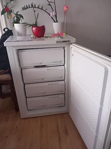 Cradles: Drveni krevetac za bebu, bela boja, sa ogradicom na rešetke i urednim at lalafo.rs — 10 Cradles: Drveni krevetac za bebu, bela boja, sa ogradicom na rešetke i urednim — 10