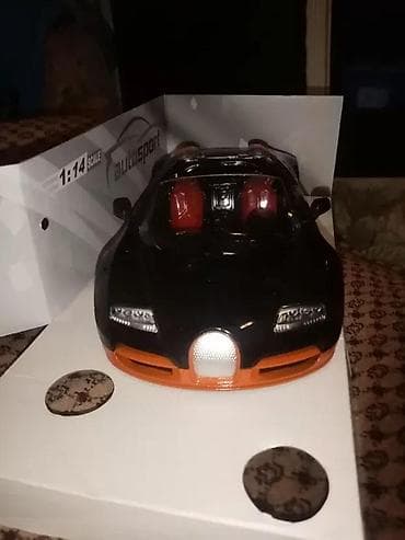 BUGATTI VEYRON AUTO IGRACKA NA DALJINSKI NOVO OGROMAN 1:14 | Cene na lalafo.rs BUGATTI VEYRON AUTO IGRACKA NA DALJINSKI NOVO OGROMAN 1:14 | Cene