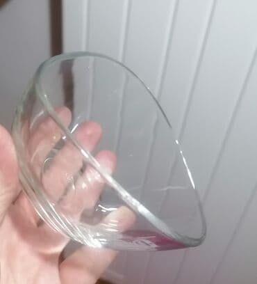 Ironing Boards: Staklene činijice Nestlé Aloma + bokal sa crvenim poklopcem - Set at lalafo.rs — 2 Ironing Boards: Staklene činijice Nestlé Aloma + bokal sa crvenim poklopcem - Set — 2