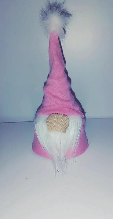 Dekorativni patuljak – ručno rađena figurica - Materijal: tekstil na lalafo.rs — 1 Dekorativni patuljak – ručno rađena figurica - Materijal: tekstil — 1