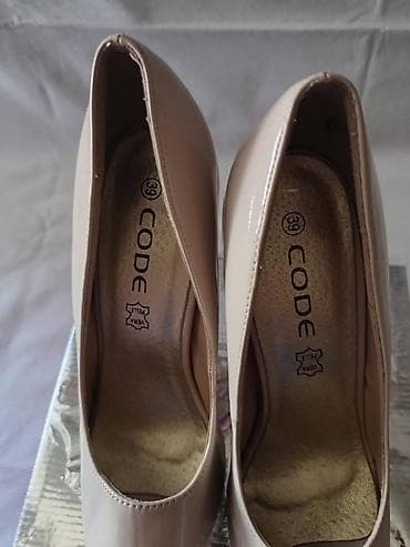 CODE platforme na visoku ali udobnu štiklu, broj 39. Visina štikle 16 na lalafo.rs — 3 CODE platforme na visoku ali udobnu štiklu, broj 39. Visina štikle 16 — 3