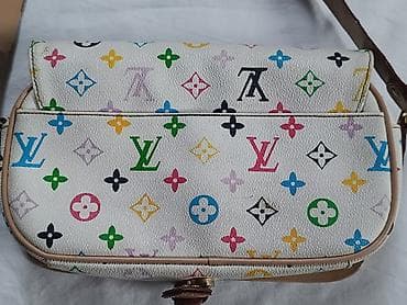 SNIZENO!!!Luis Vuitton tasna. Bez nedostataka . 26x16x6cm. Kai's at lalafo.rs — 3 SNIZENO!!!Luis Vuitton tasna. Bez nedostataka . 26x16x6cm. Kai's — 3