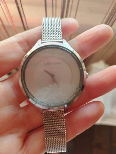 Lencia sat sa cirkonima
Zlatara Celje
Zamenjena baterija na lalafo.rs Lencia sat sa cirkonima
Zlatara Celje
Zamenjena baterija