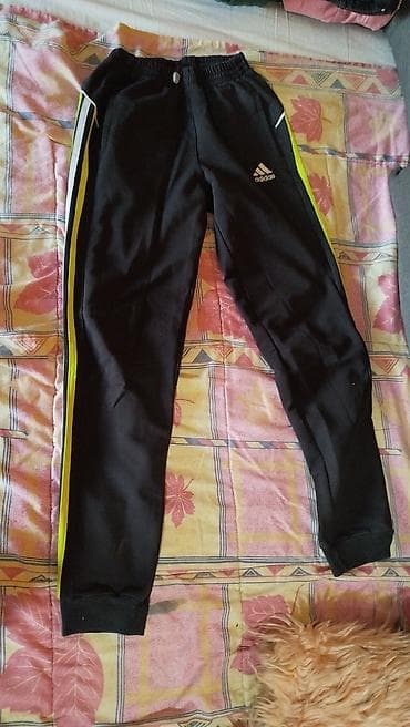 pantalone butiku ali: Trenerka Adidas, bоја - Crna na lalafo.rs — 1 pantalone butiku ali: Trenerka Adidas, bоја - Crna — 1
