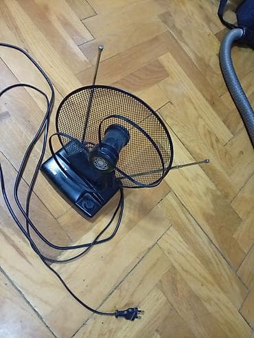 Sobna TV antena VIVAX – aktivna, za DVB-T/T2 prijem - Tip: unutrašnja na lalafo.rs — 4 Sobna TV antena VIVAX – aktivna, za DVB-T/T2 prijem - Tip: unutrašnja — 4