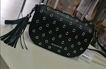 Tašna marina galantti
nova
fantastična
uvoz francuska at lalafo.rs — 7 Tašna marina galantti
nova
fantastična
uvoz francuska — 7