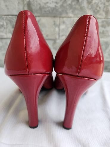 Salonke38 vel,nemaju oštećenja na lalafo.rs — 6 Salonke38 vel,nemaju oštećenja — 6